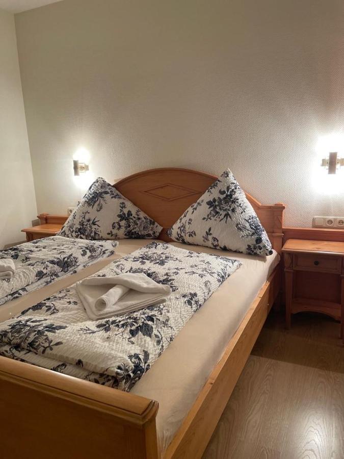 Hotel Und Restaurant Gruner Hahn Elsenfeld Ngoại thất bức ảnh